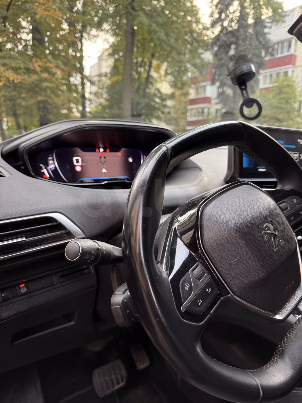 Peugeot 5008 фото 11