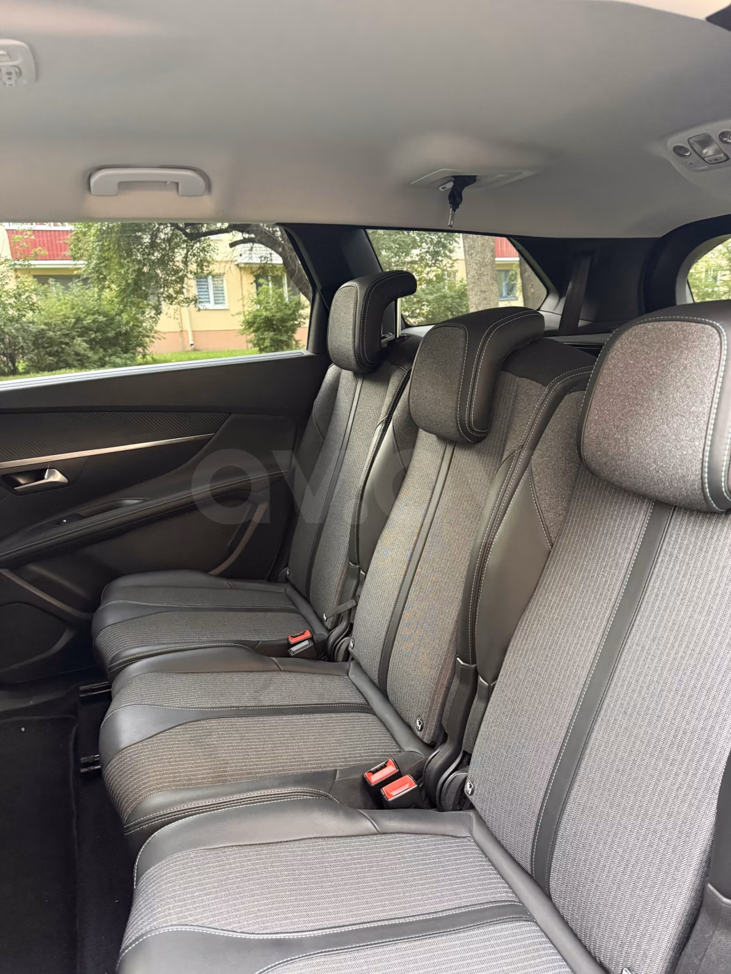 Peugeot 5008 фото 13