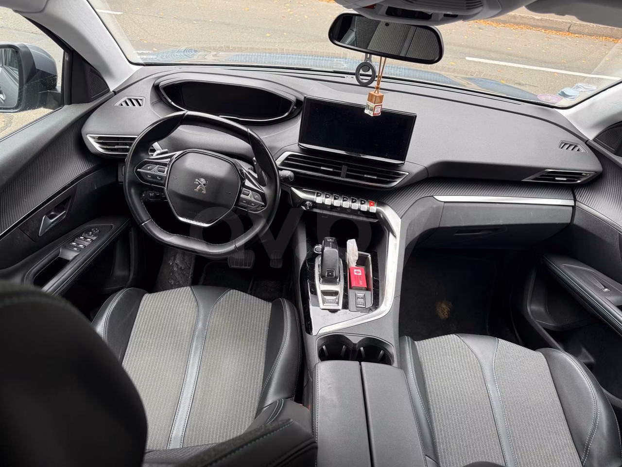 Peugeot 5008 фото 19