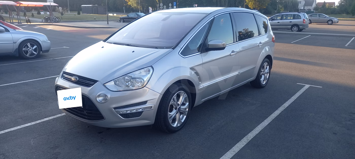 Ford S-MAX фото 2