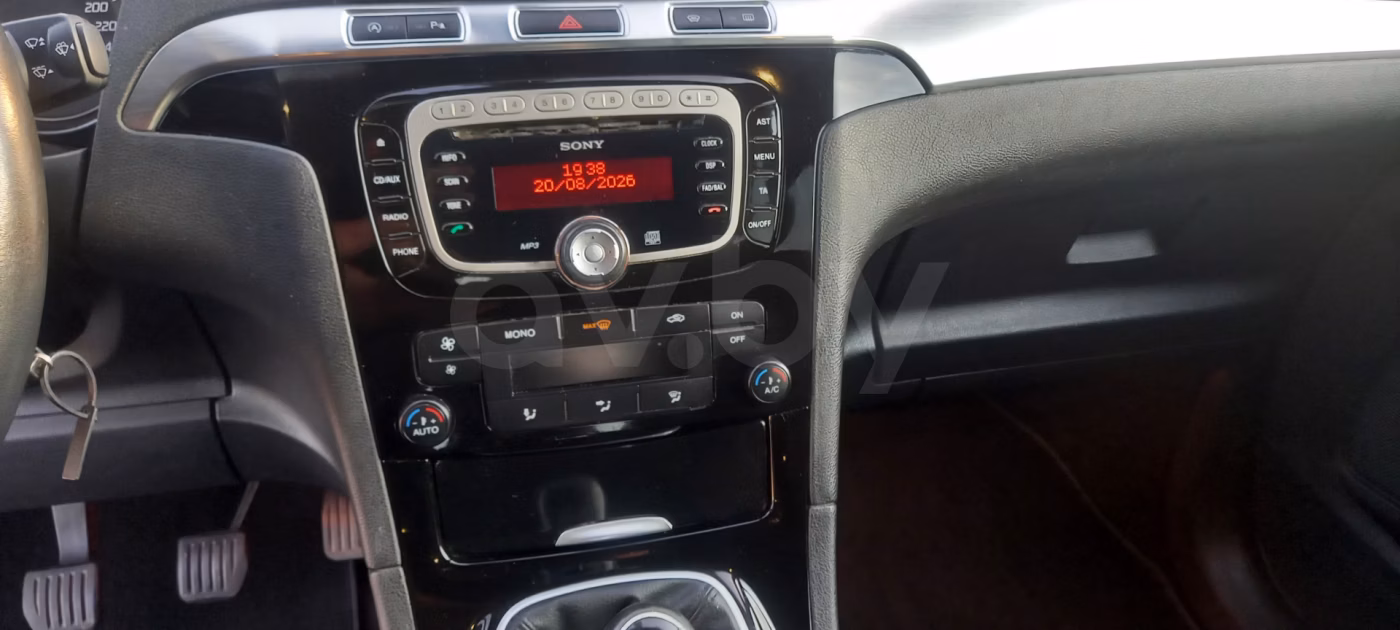 Ford S-MAX фото 14