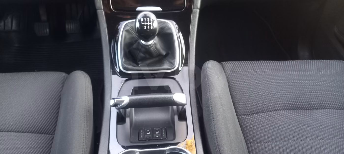 Ford S-MAX фото 17