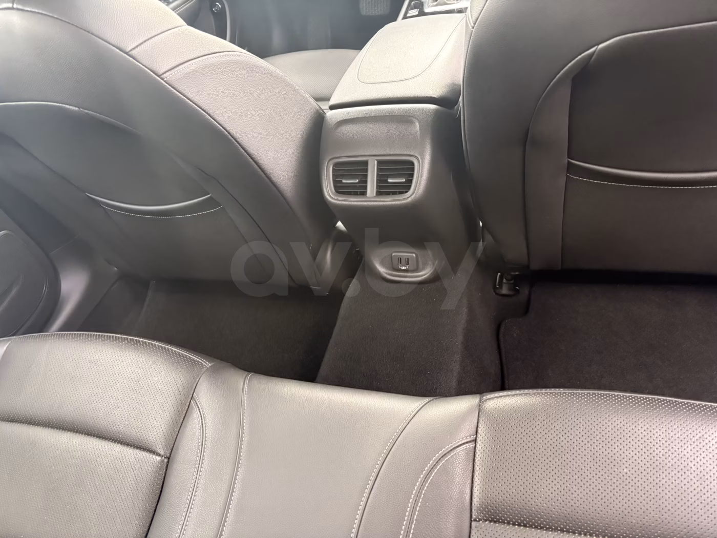 Opel Insignia фото 11