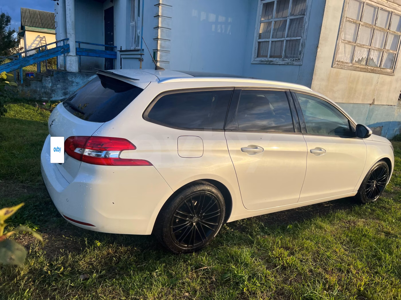 Peugeot 308 фото 4