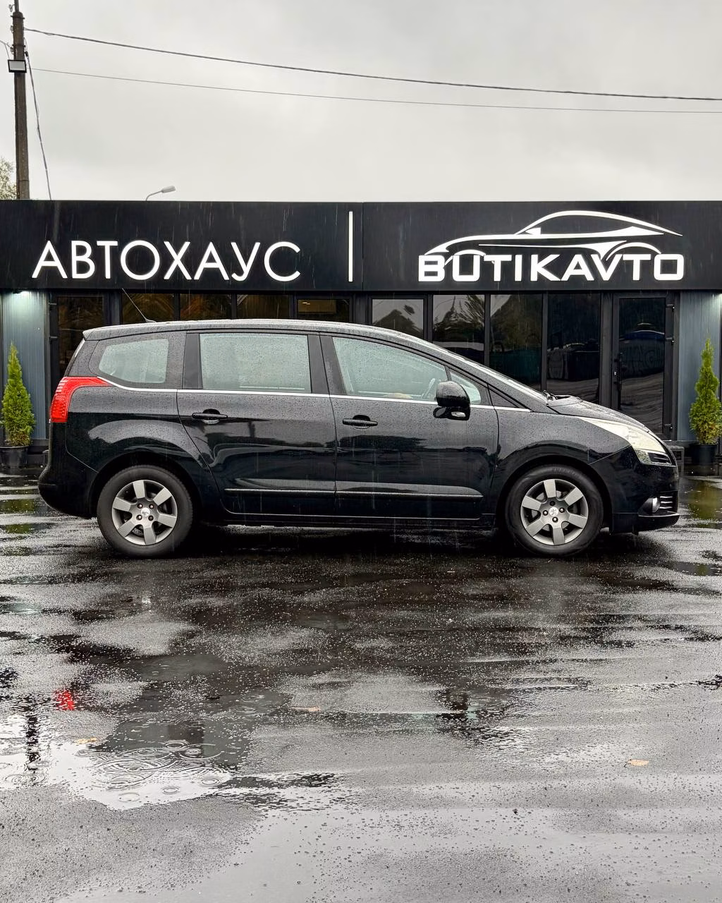 Peugeot 5008 фото 3