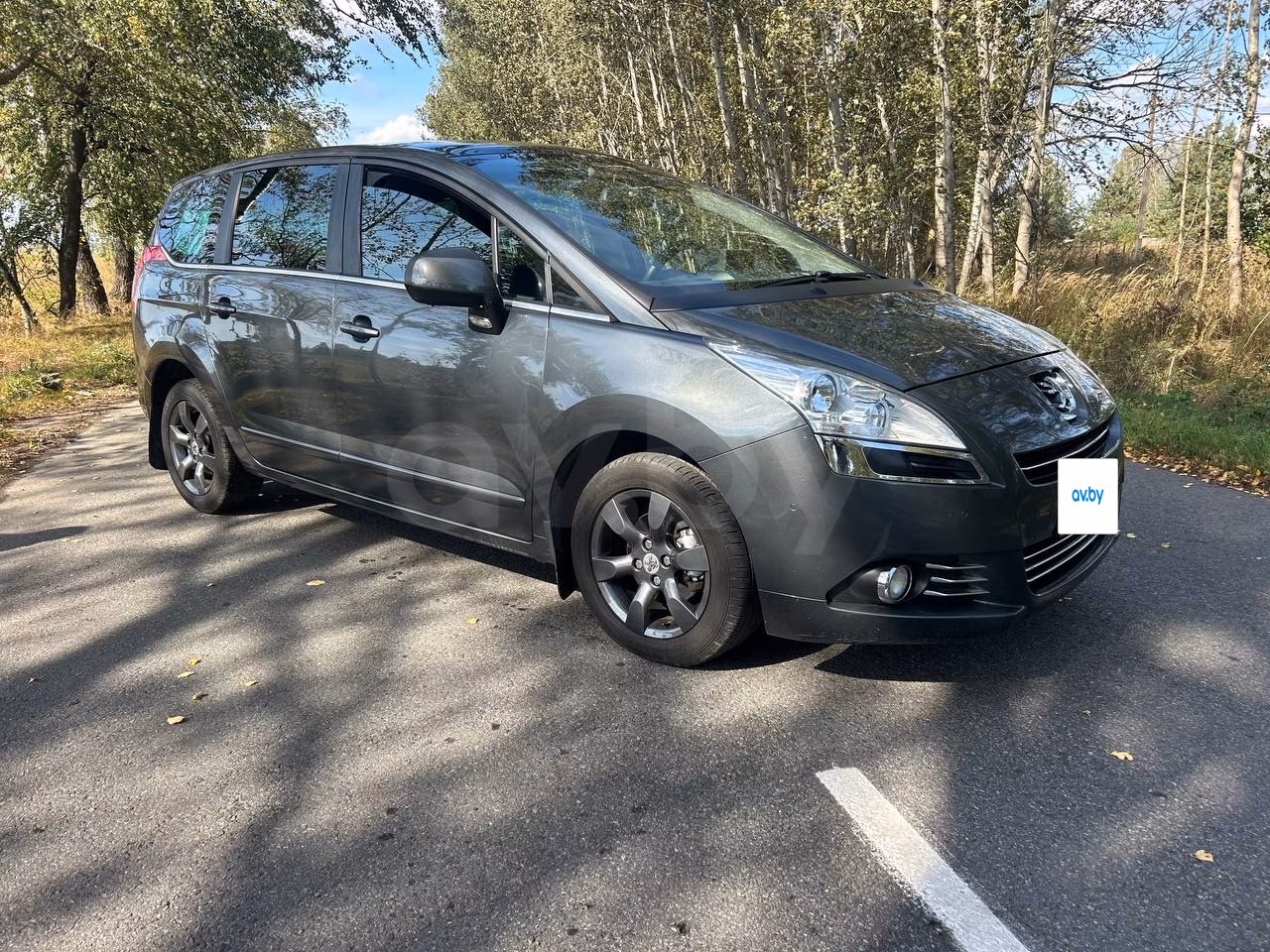 Peugeot 5008 фото 14