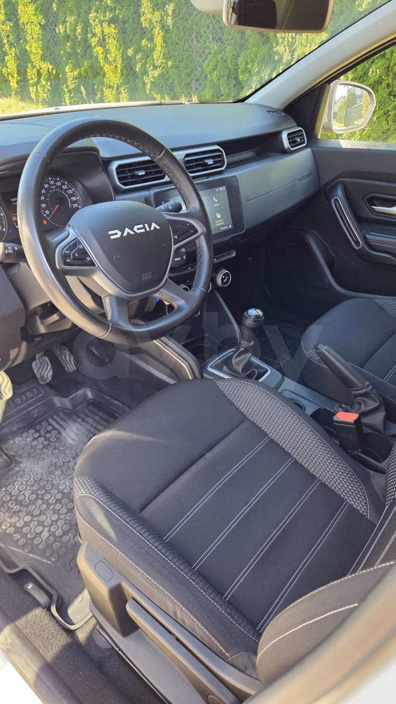 Dacia Duster фото 12