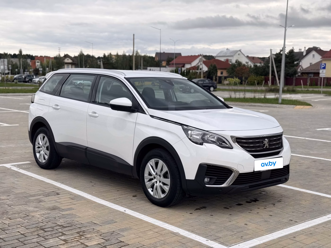 Peugeot 5008 фото 2