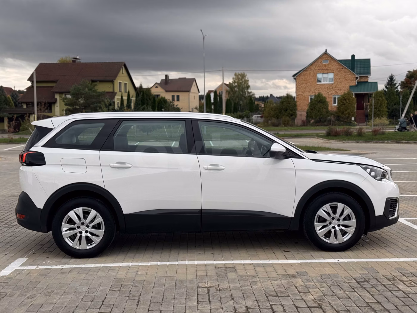 Peugeot 5008 фото 3