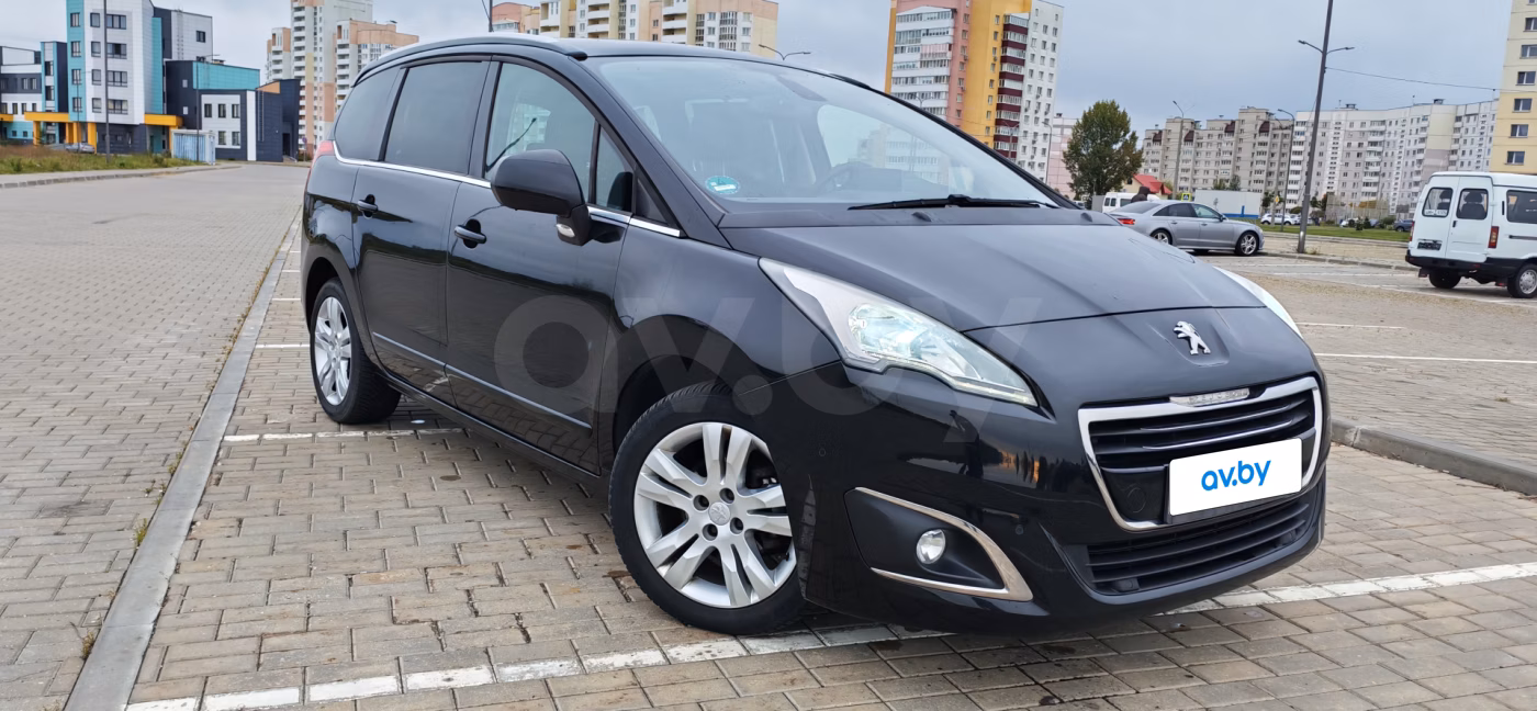 Peugeot 5008 фото 4