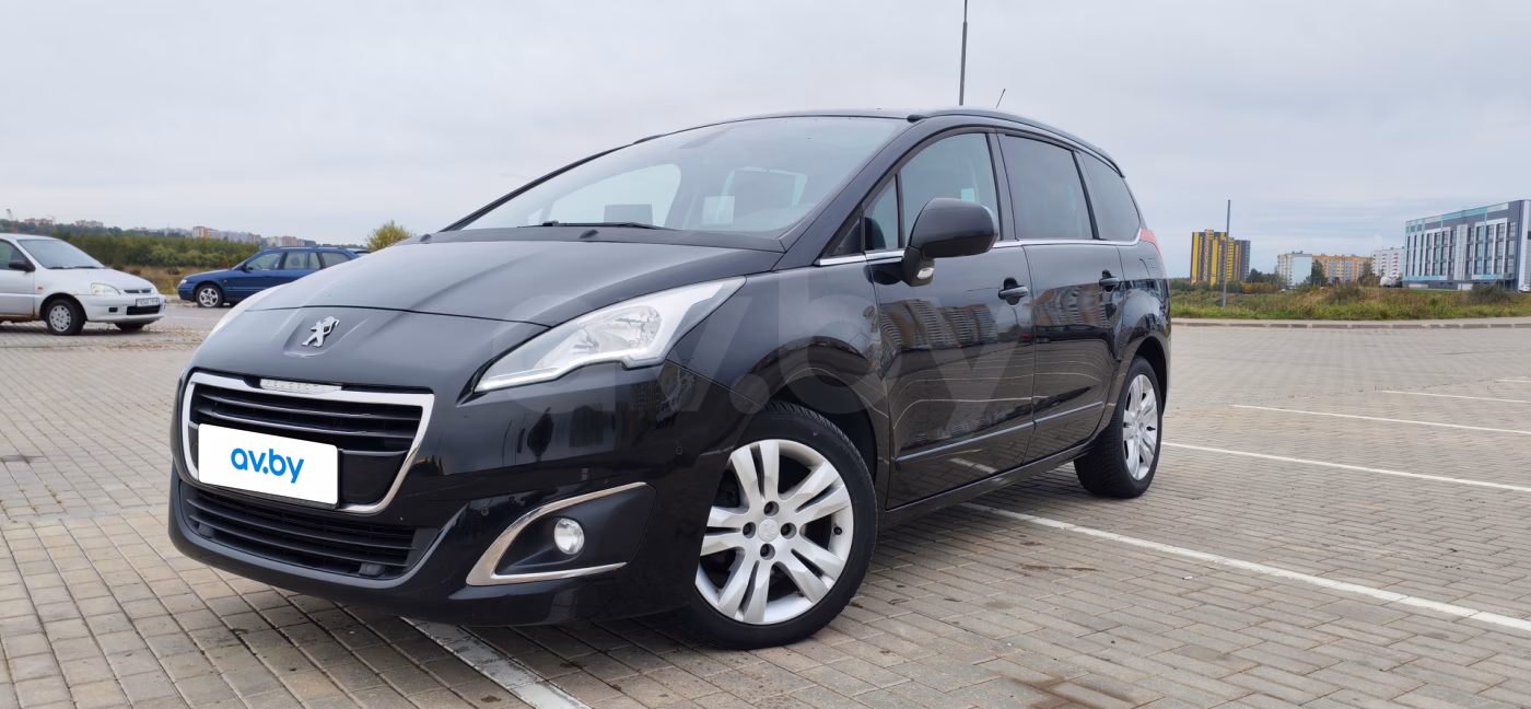 Peugeot 5008 фото 10