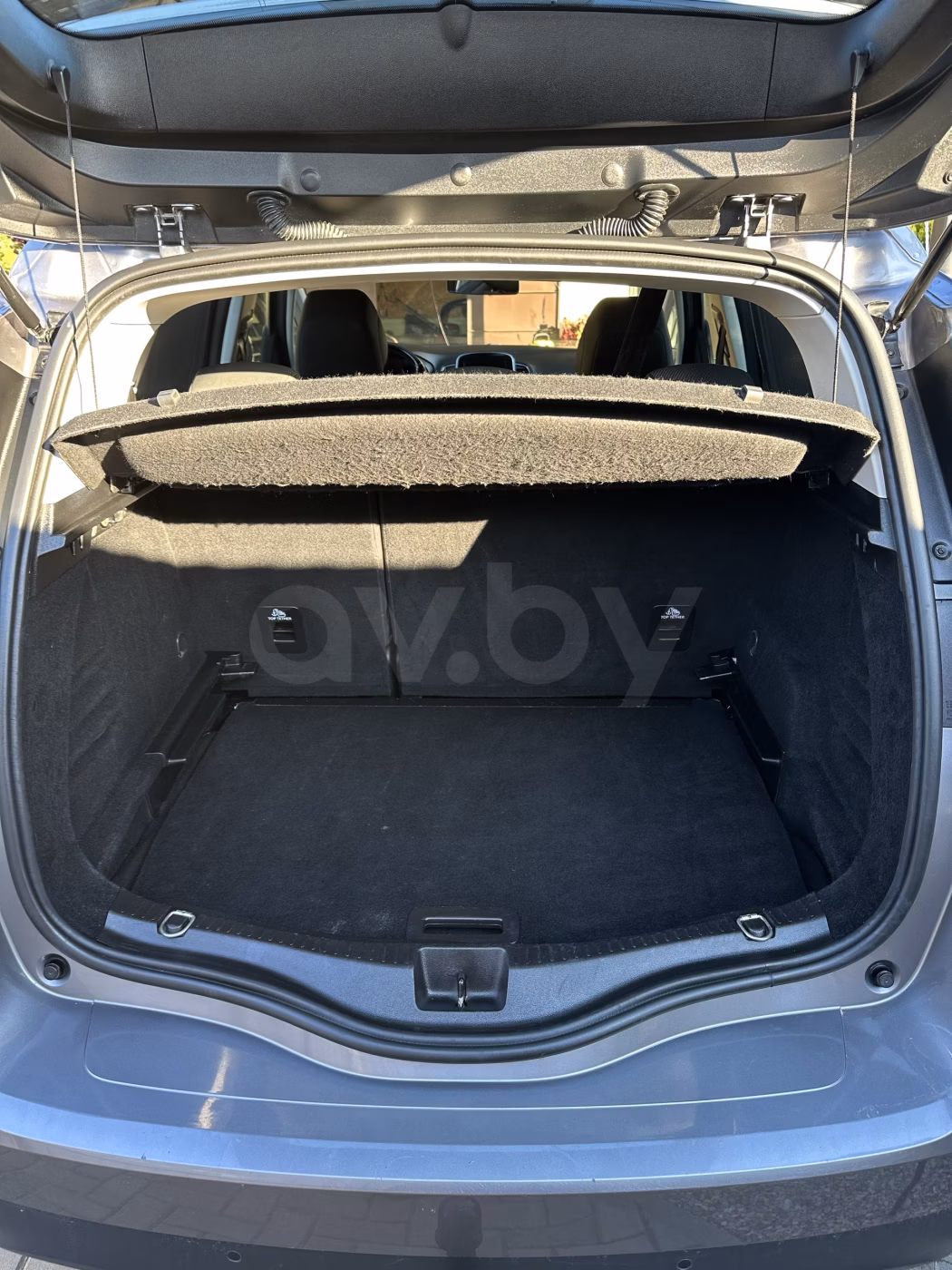 Renault Scenic фото 10