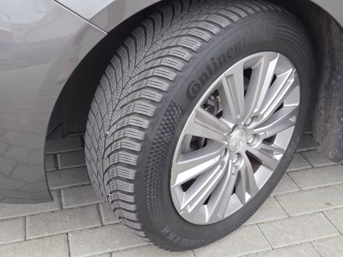 Peugeot 308 фото 12