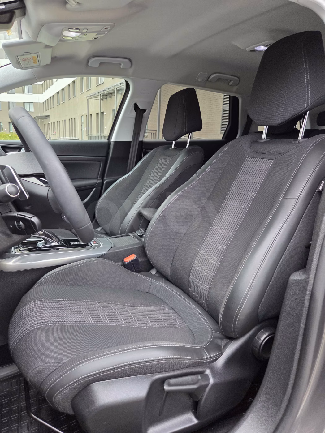 Peugeot 308 фото 18