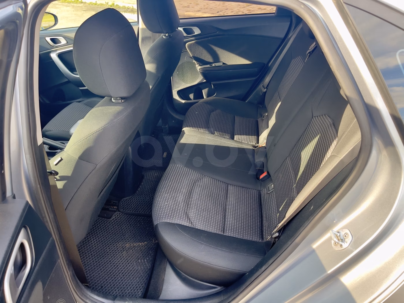 Kia Cee'd фото 10