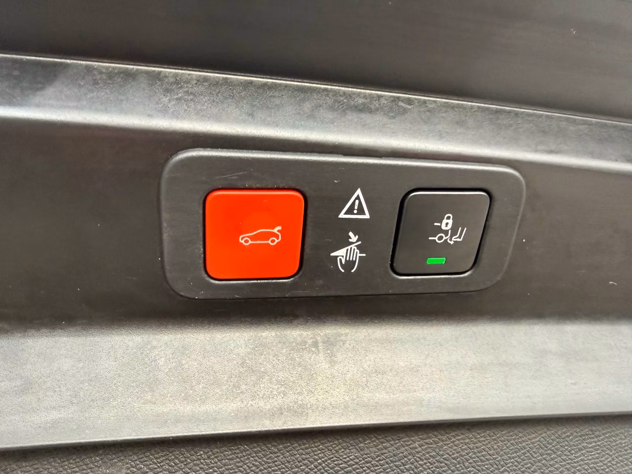Peugeot 5008 фото 9