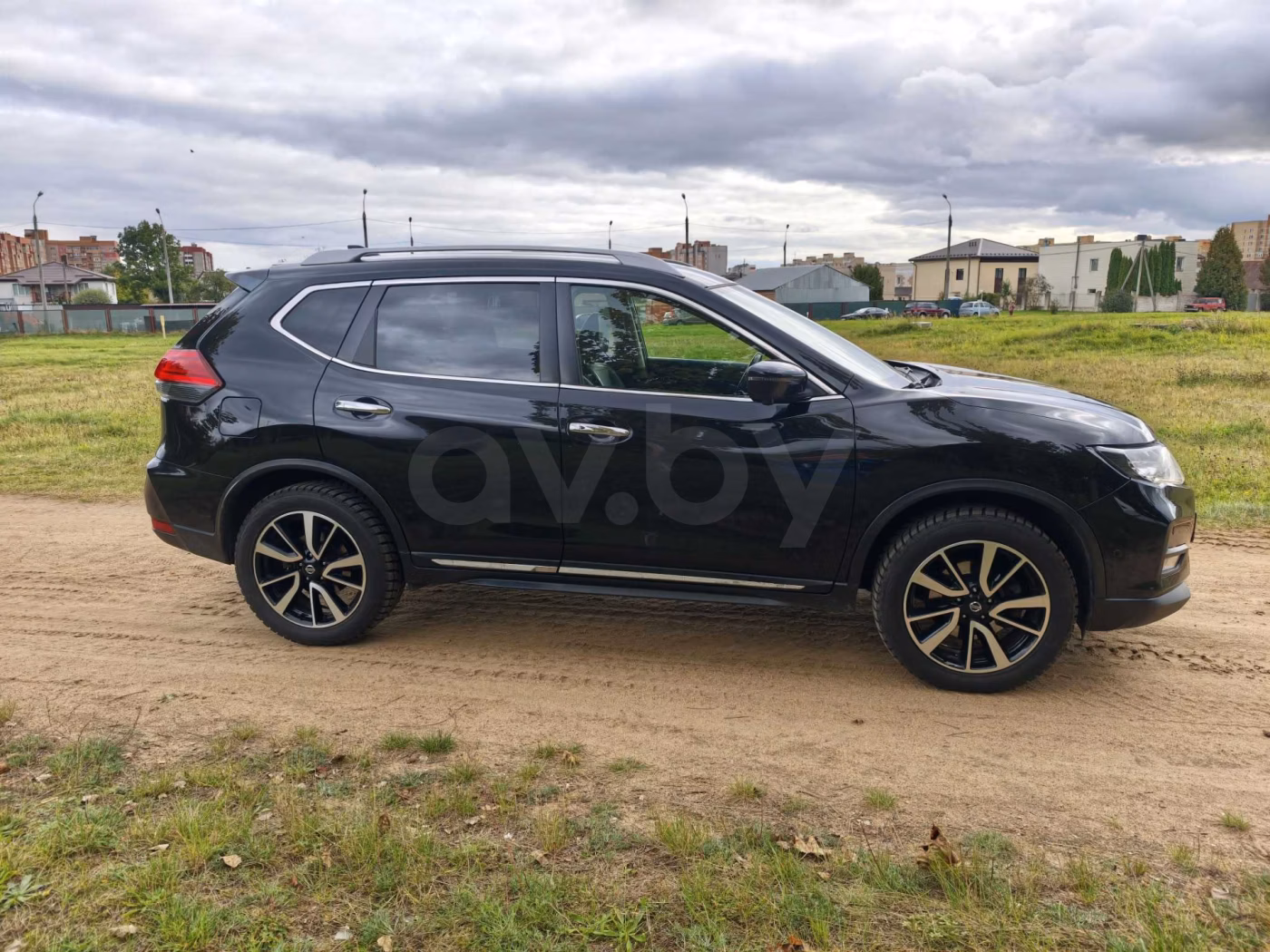 Nissan X-Trail фото 2