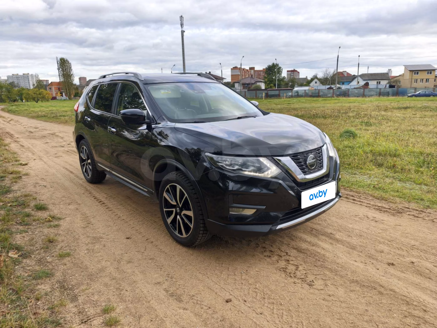Nissan X-Trail фото 8