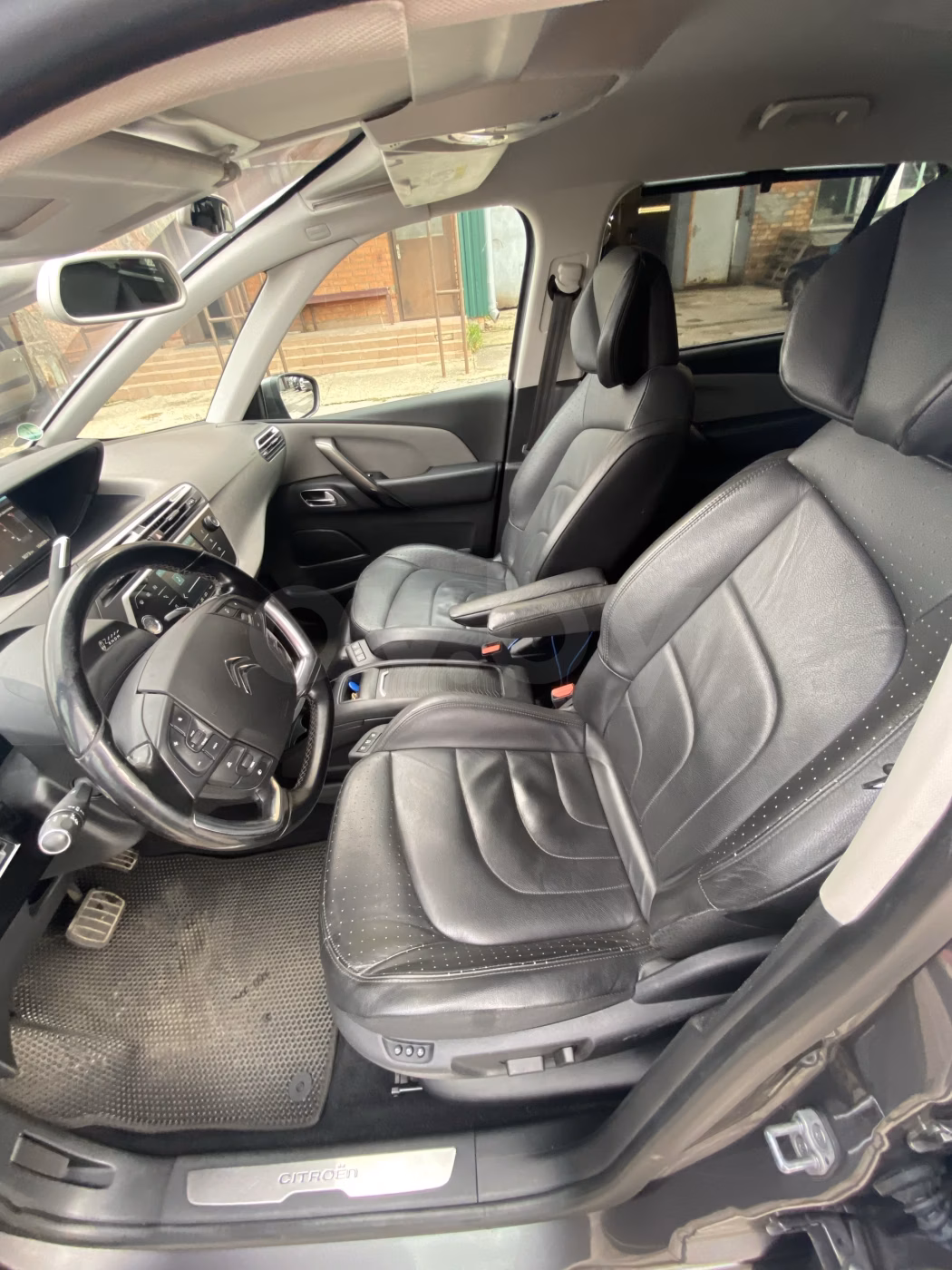 Citroen C4 Grand Spacetourer фото 10