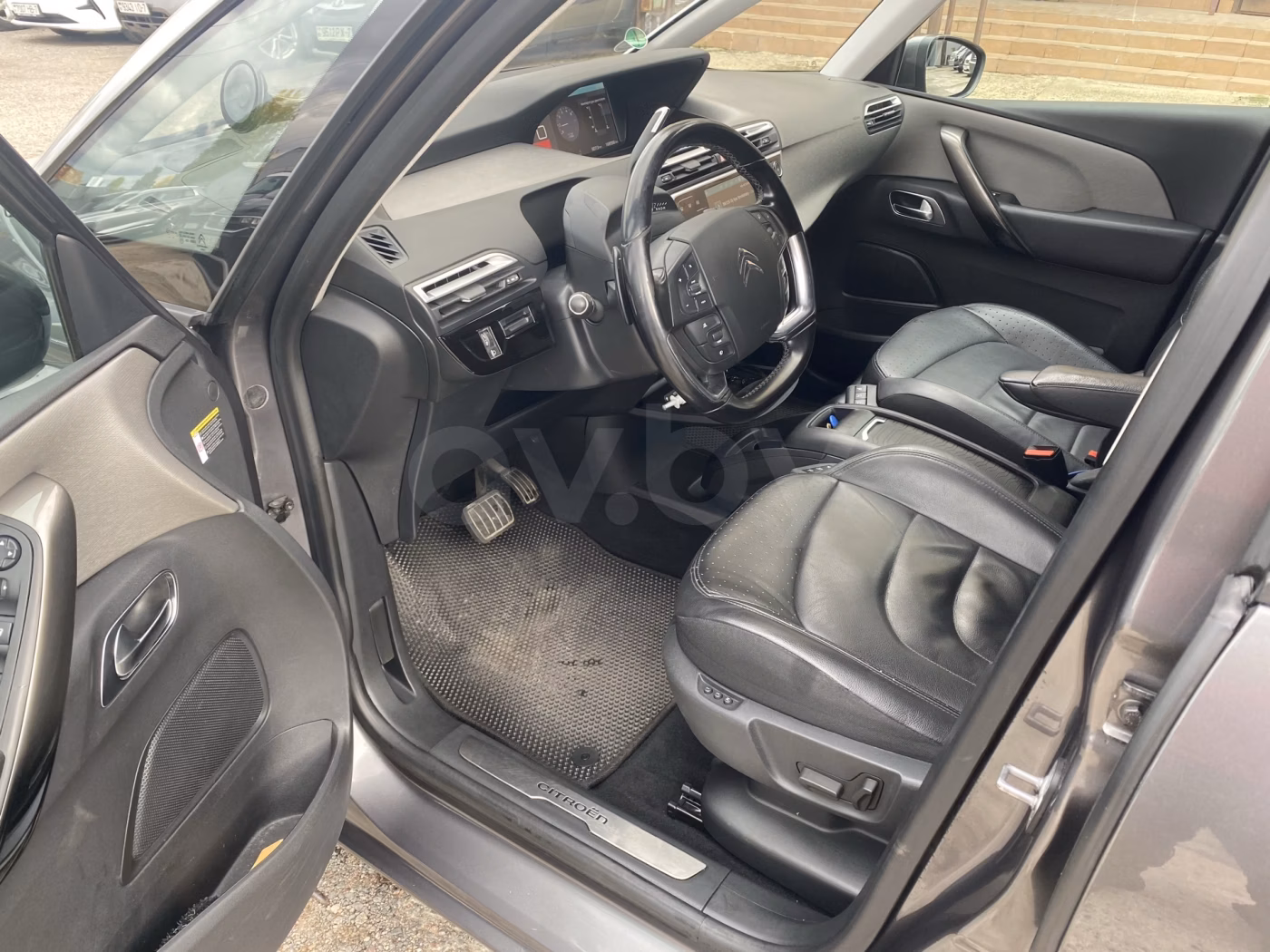 Citroen C4 Grand Spacetourer фото 12