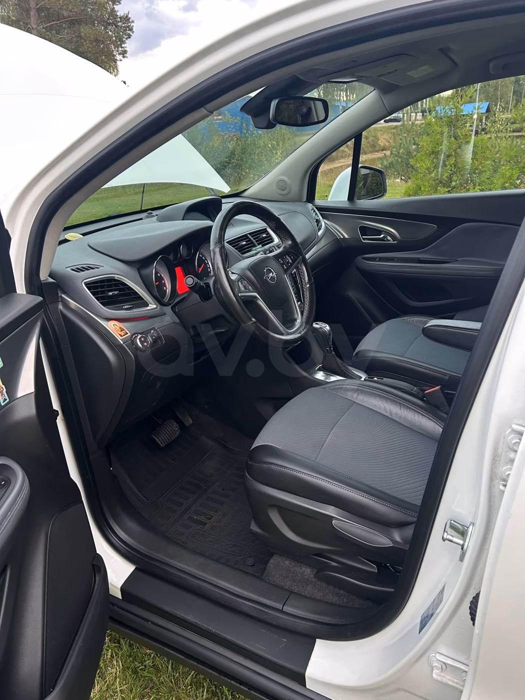 Opel Mokka фото 9