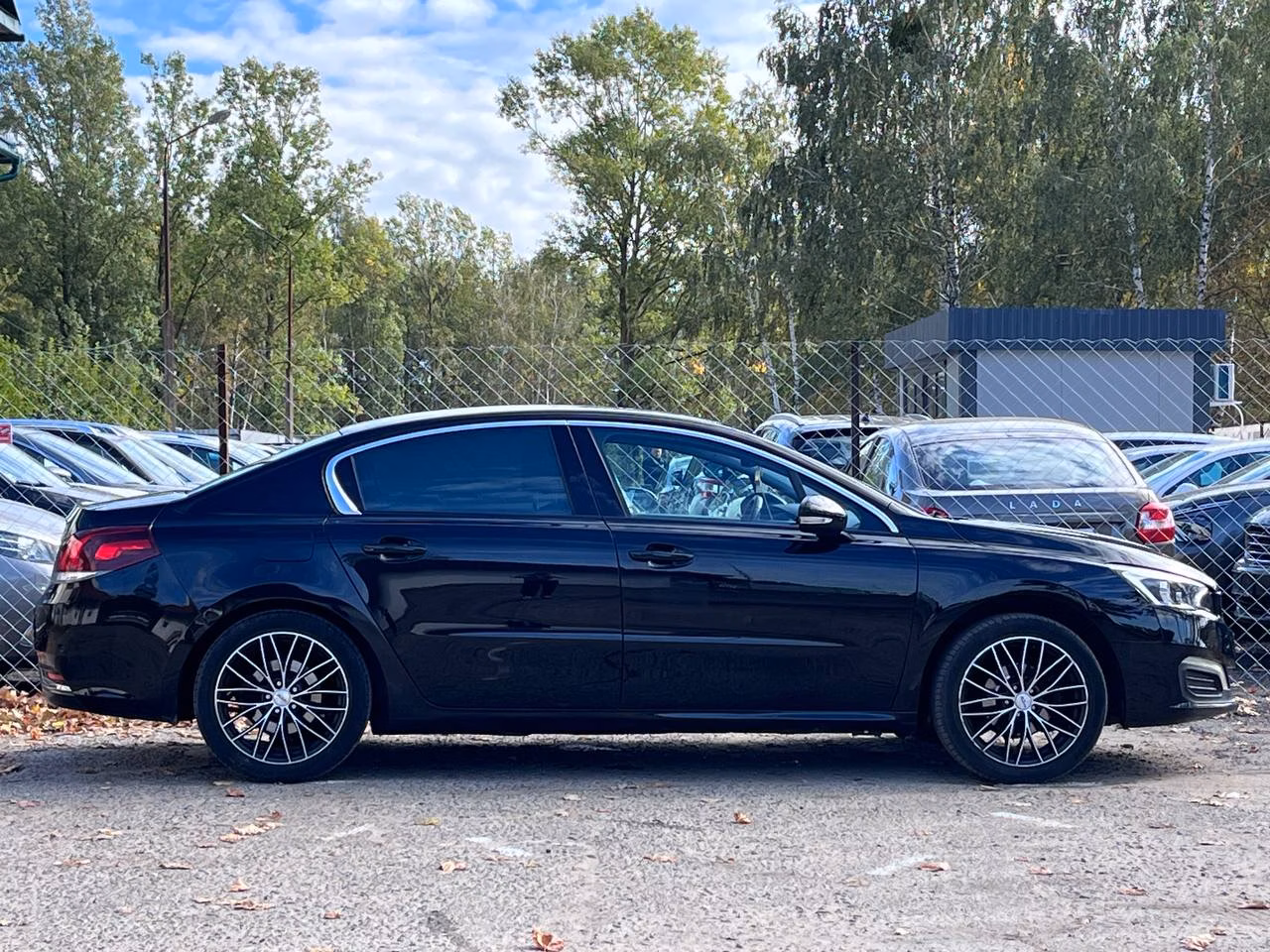 Peugeot 508 фото 6