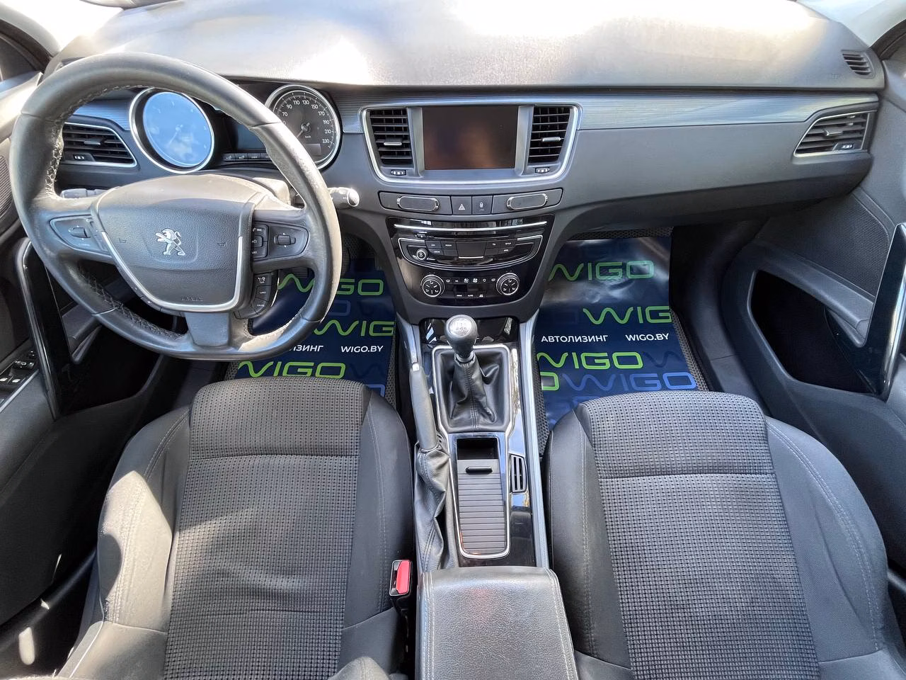 Peugeot 508 фото 11