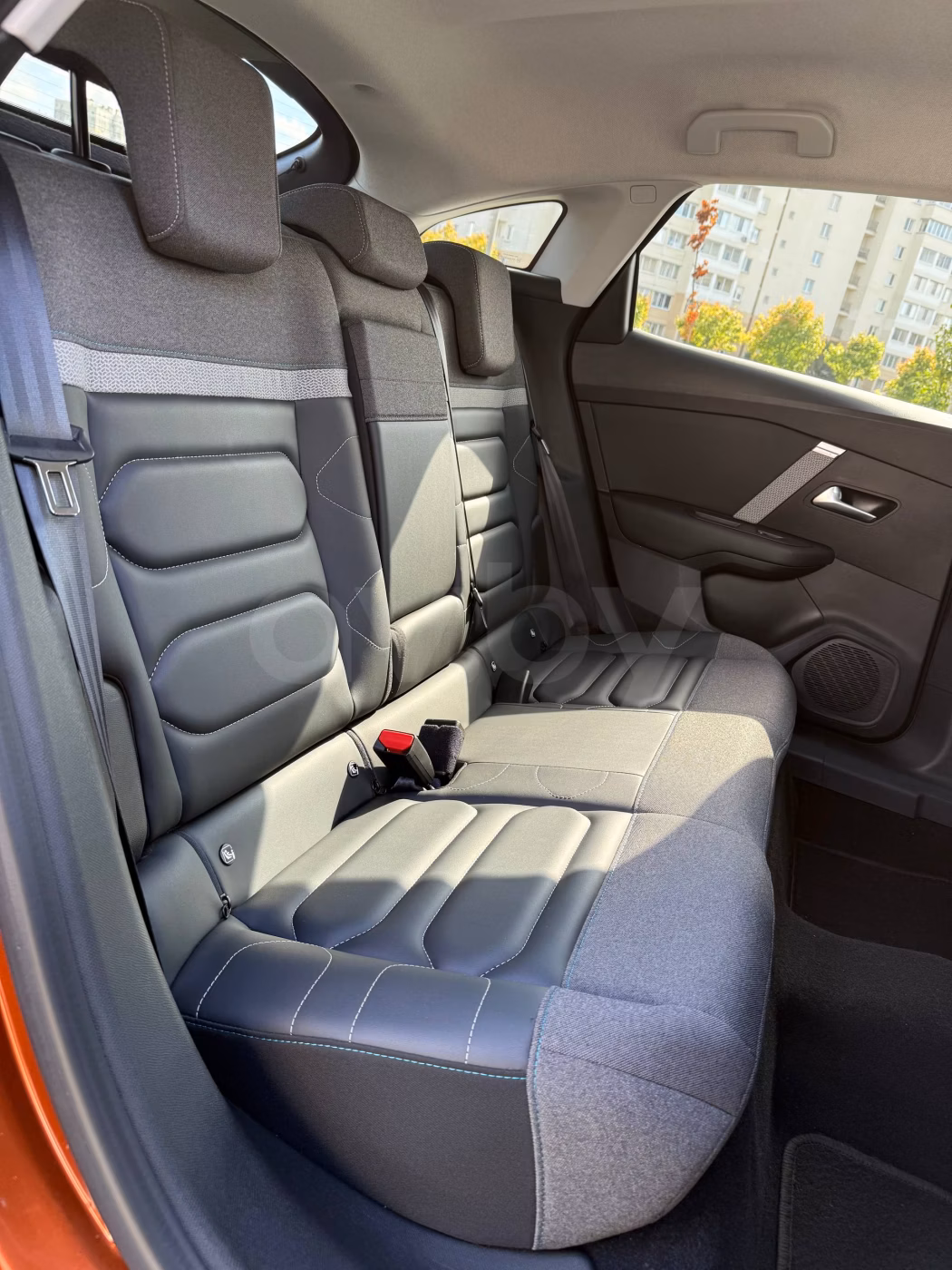 Citroen C4 фото 11