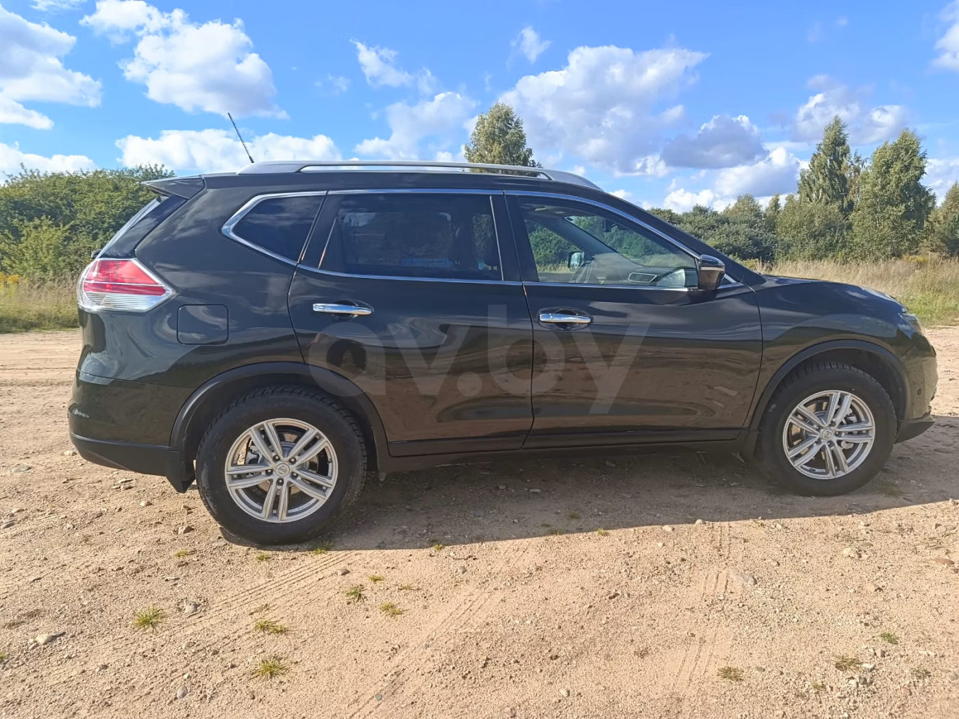 Nissan X-Trail фото 8