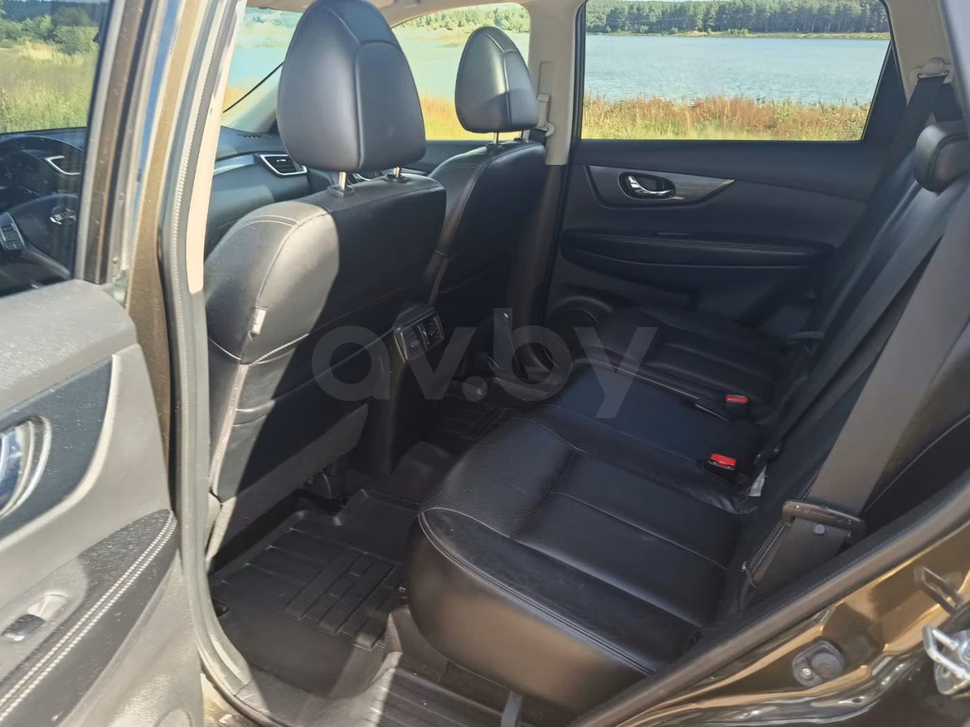 Nissan X-Trail фото 12