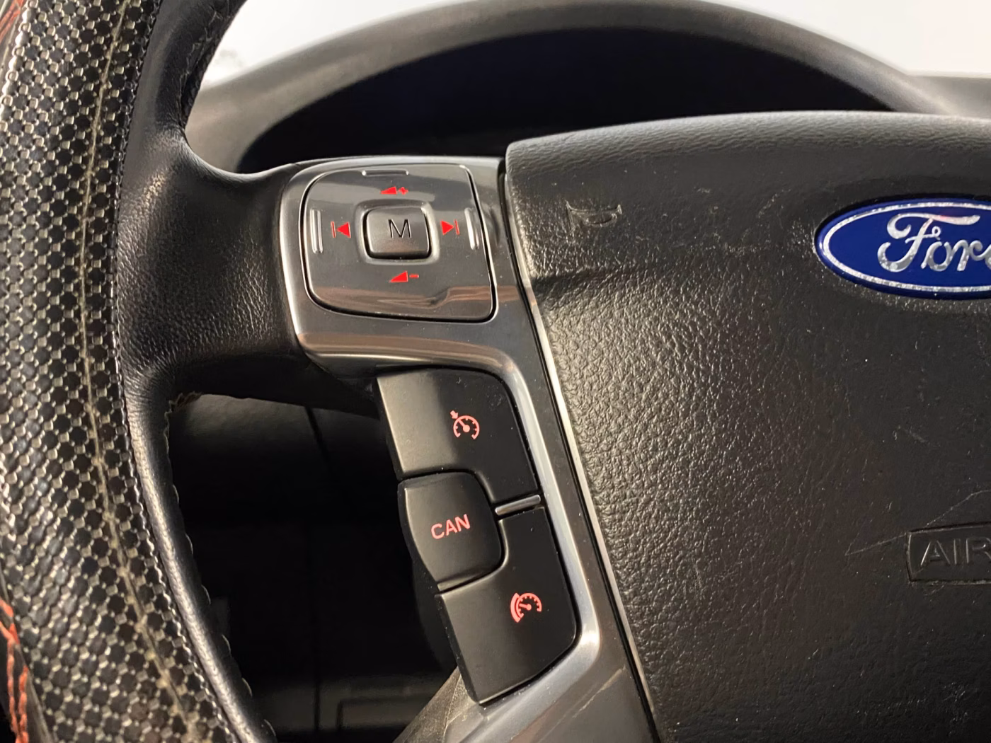 Ford S-MAX фото 10