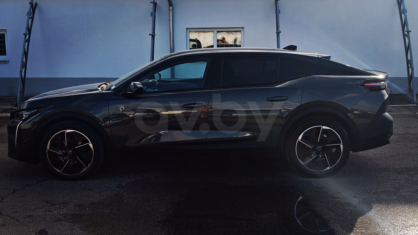 Peugeot 408X фото 6