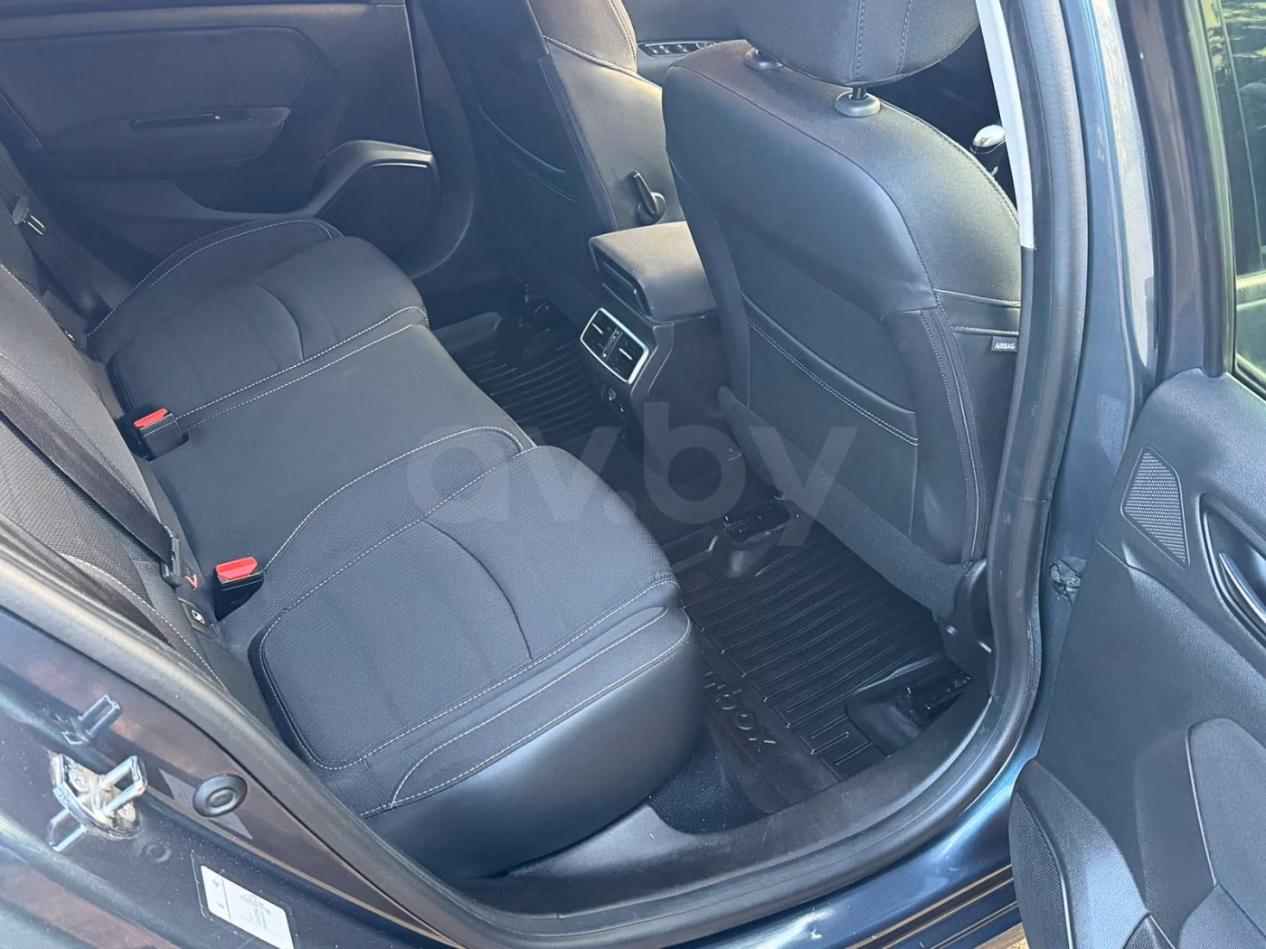 Renault Megane фото 16