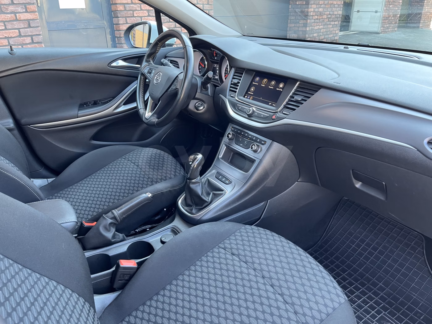 Opel Astra фото 10