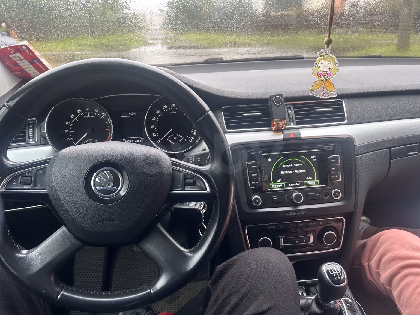 Skoda Superb фото 8