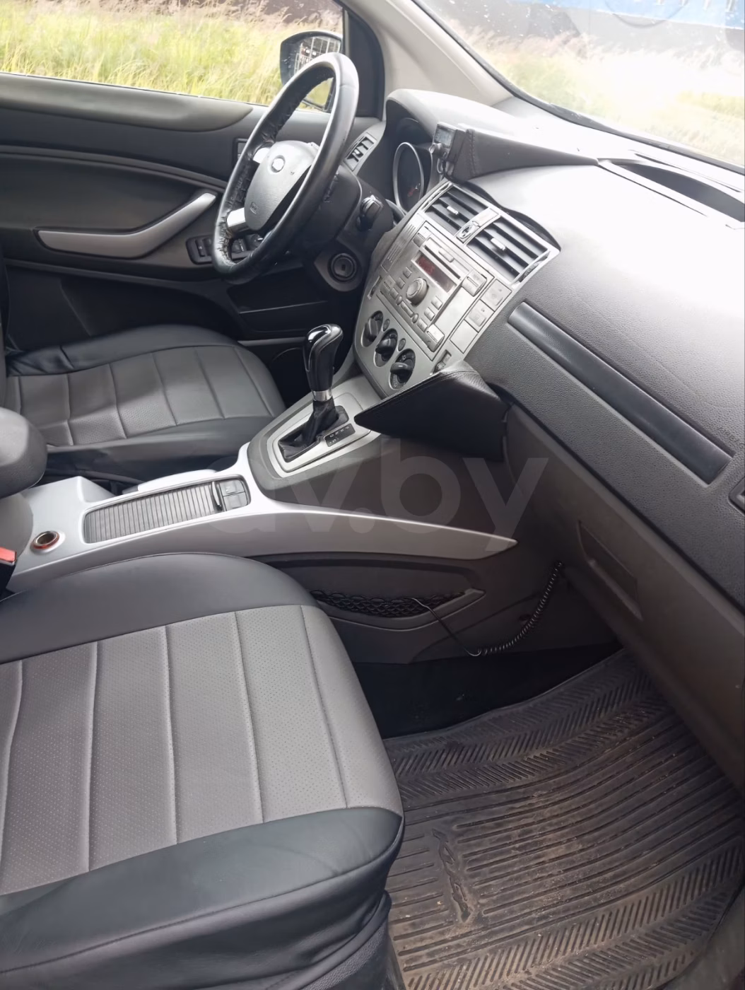 Ford Kuga фото 6