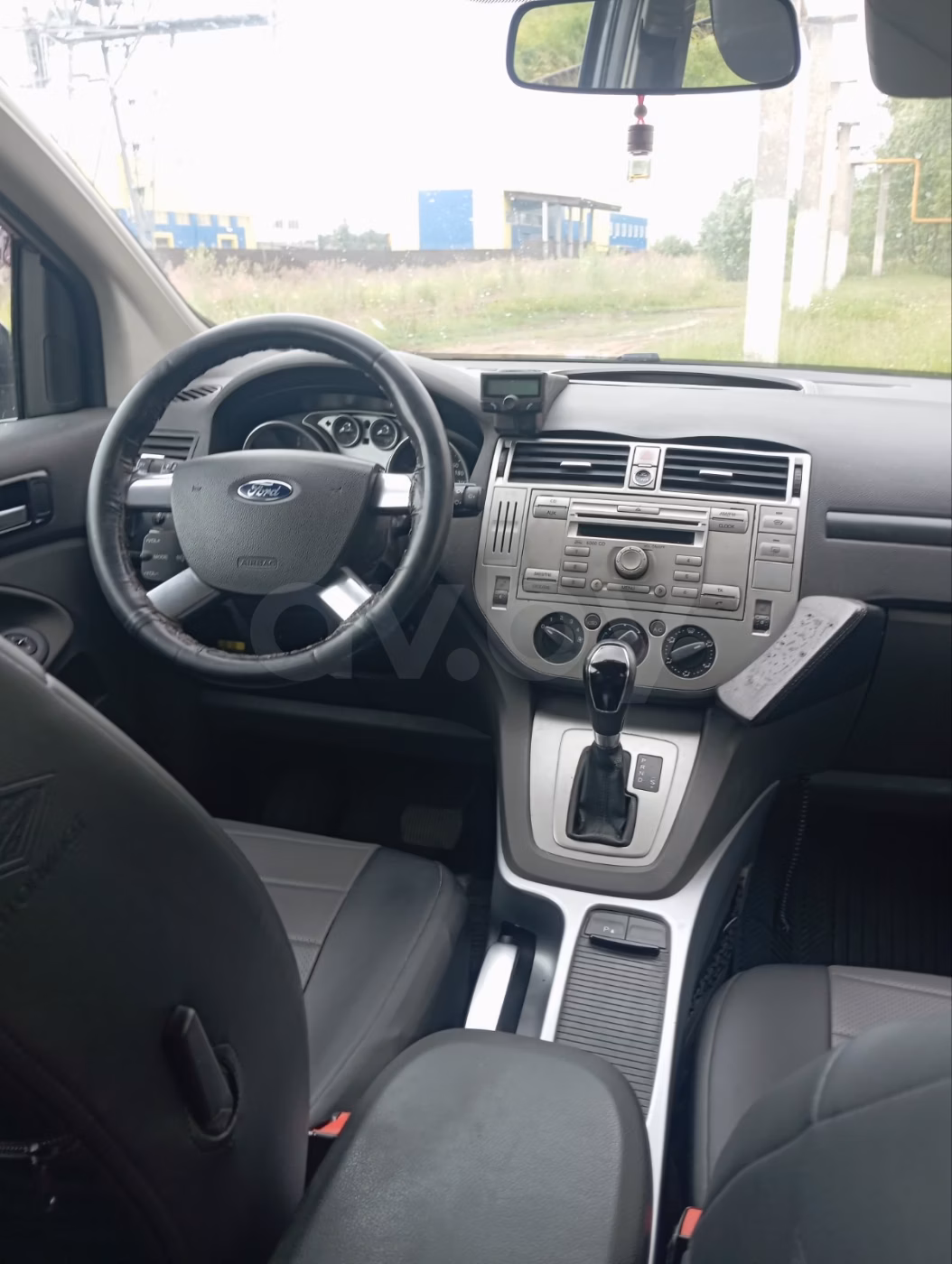 Ford Kuga фото 10