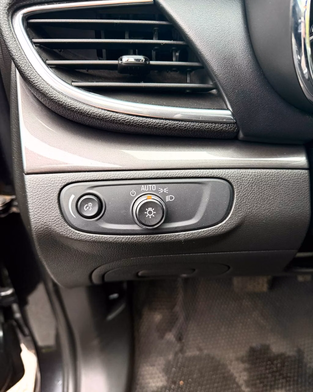 Buick Encore фото 13
