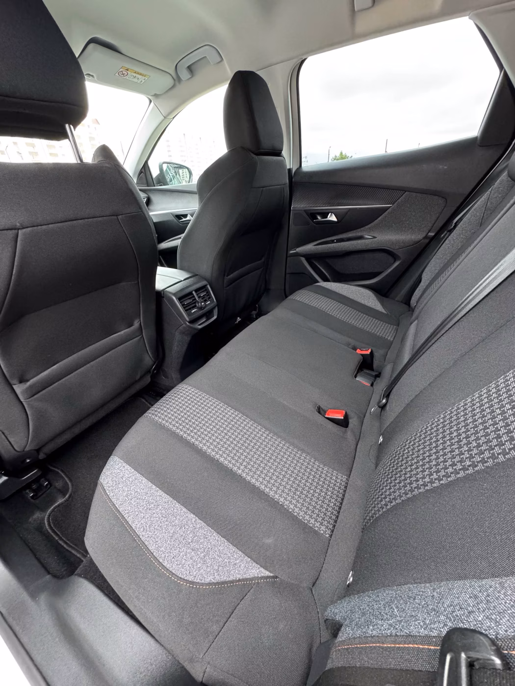Peugeot 3008 фото 7