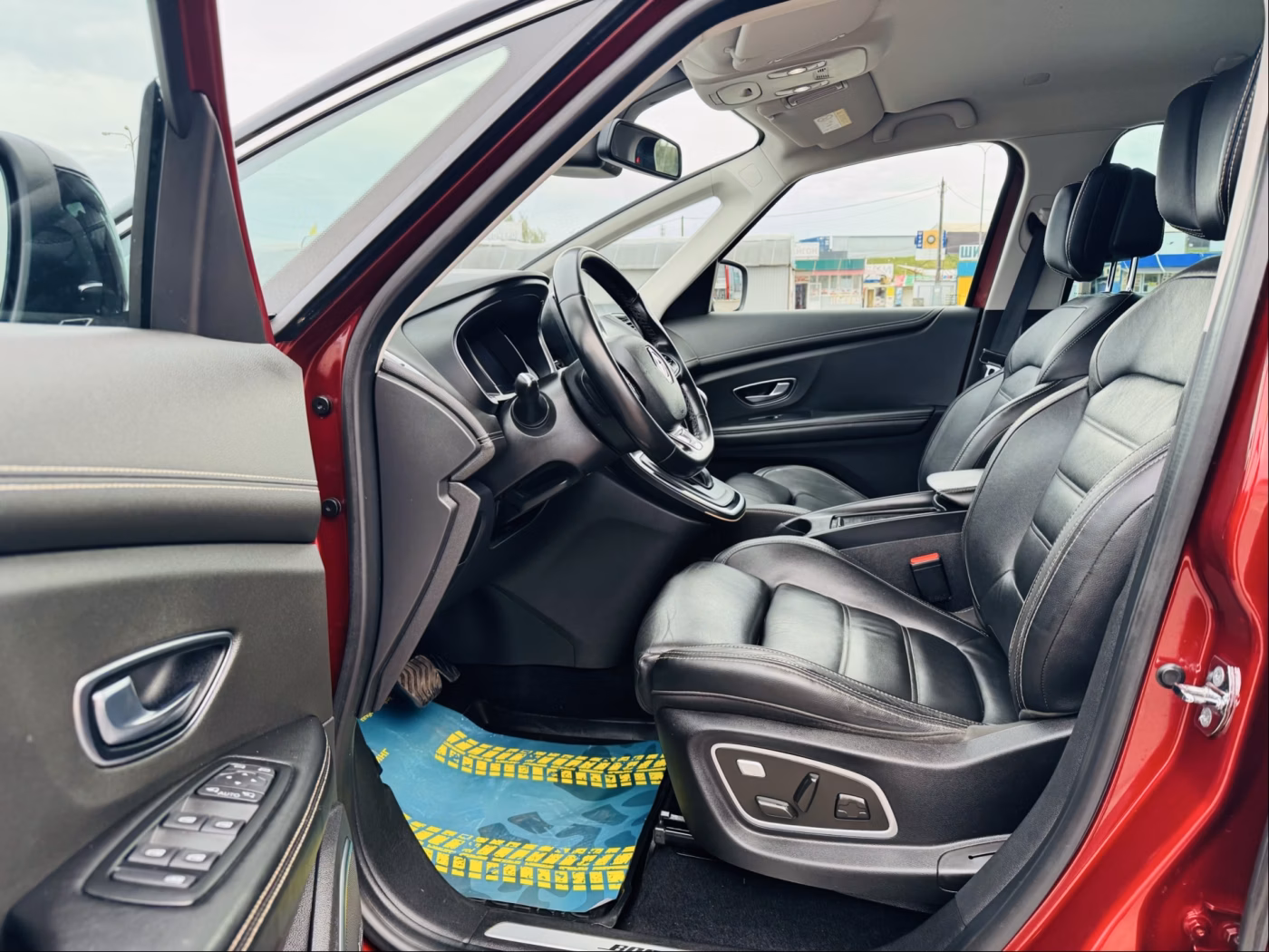 Renault Grand Scenic фото 5