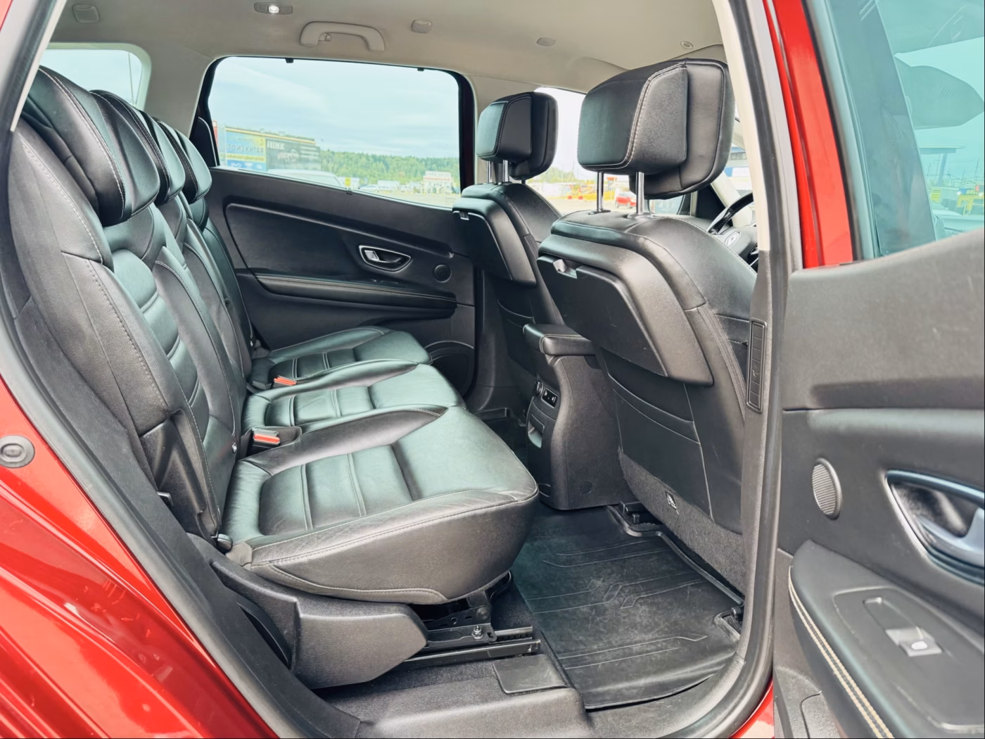 Renault Grand Scenic фото 6