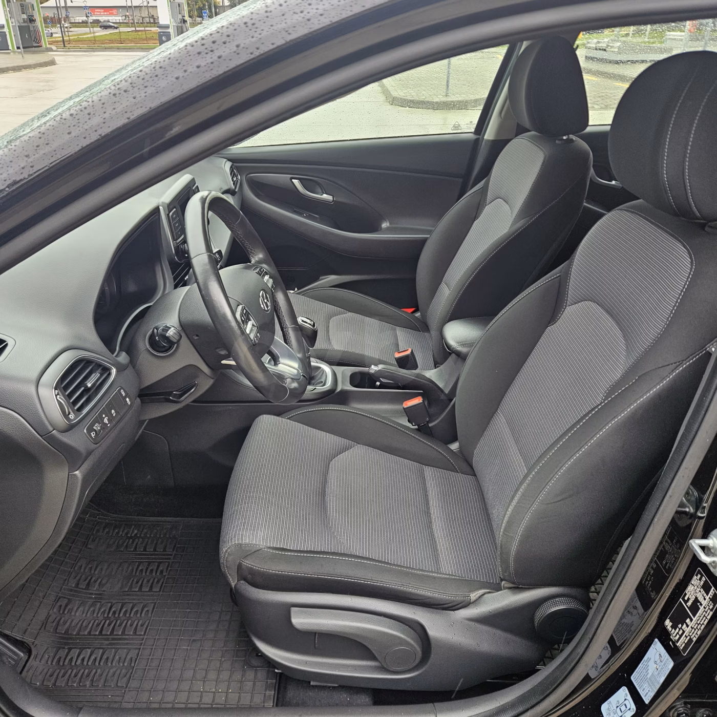 Hyundai i30 фото 9