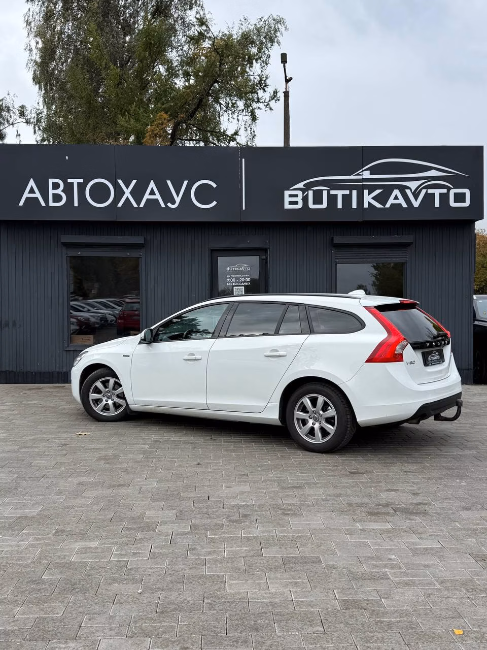 Volvo V60 фото 5