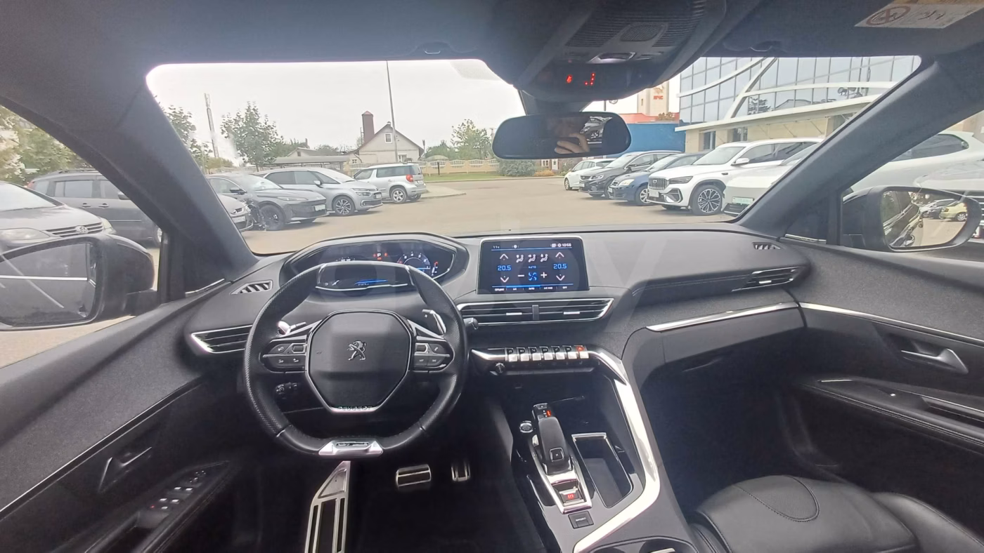 Peugeot 5008 фото 7