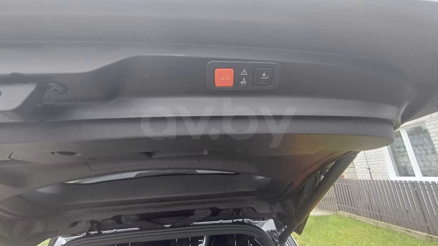 Peugeot 5008 фото 14