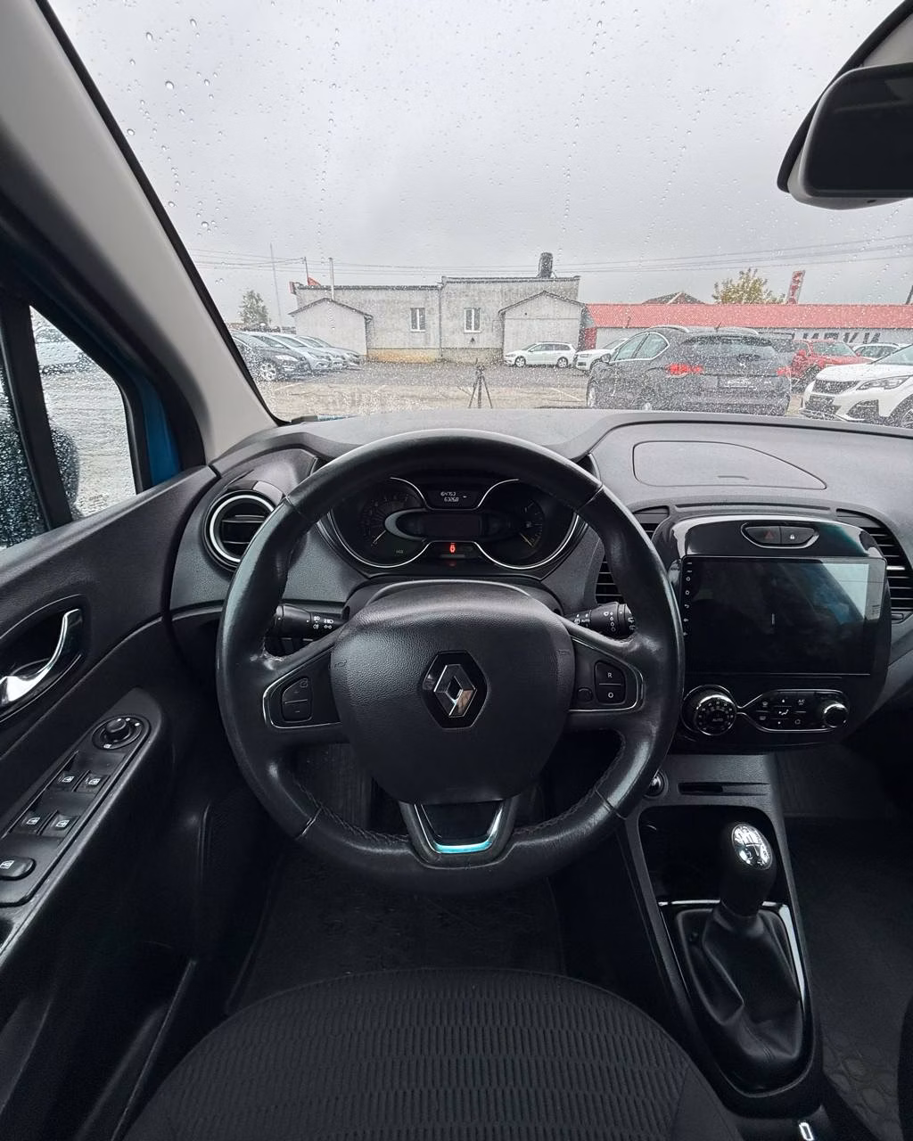 Renault Kaptur фото 10