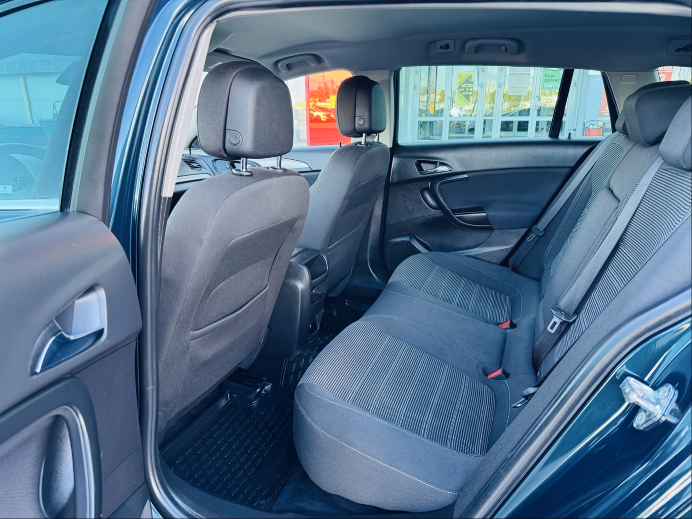Opel Insignia фото 6
