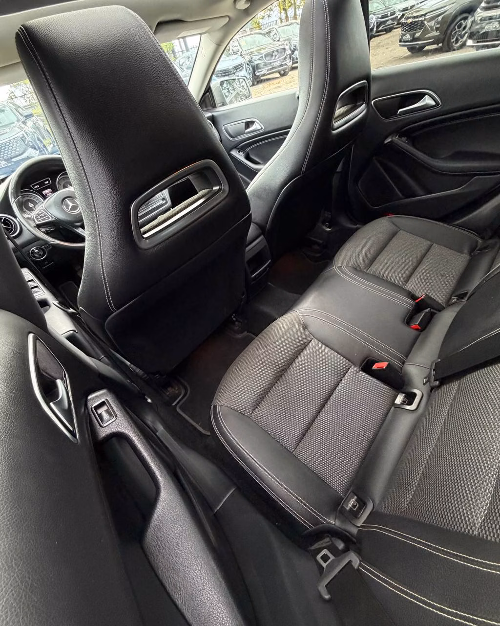 Mercedes-Benz CLA фото 11