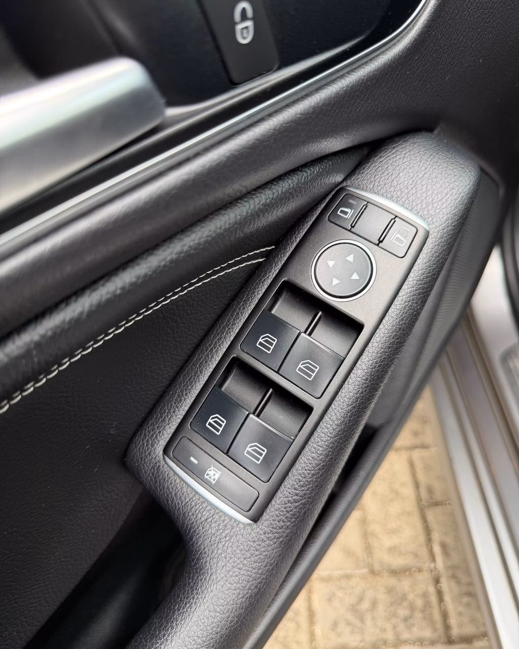 Mercedes-Benz CLA фото 15