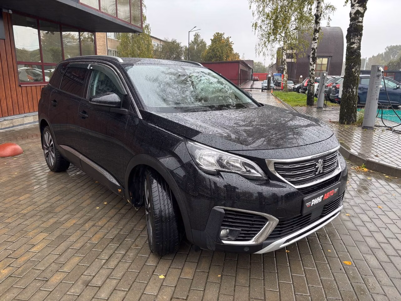 Peugeot 5008 фото 3